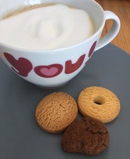 káva a sušienky