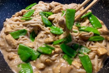 Ryzove_rezance_s_arasidovou_omackou_recept
